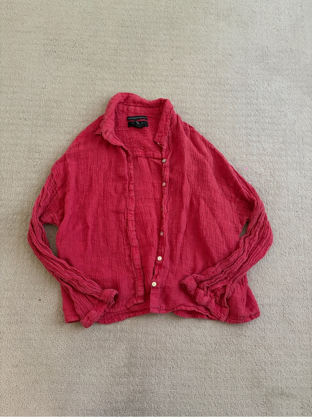 Tahari Textured Linen Top in Raspberry